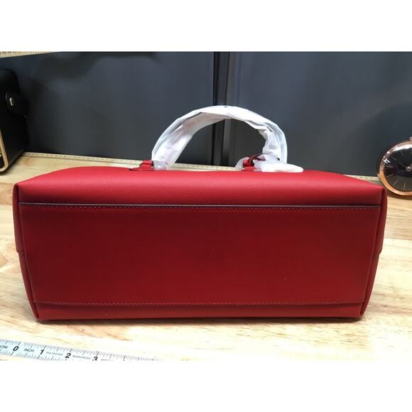 Michael Kors Sheila Large Multi-Function Tote Shoulder Handbag Purse- Bright Red - Picture 6 of 11